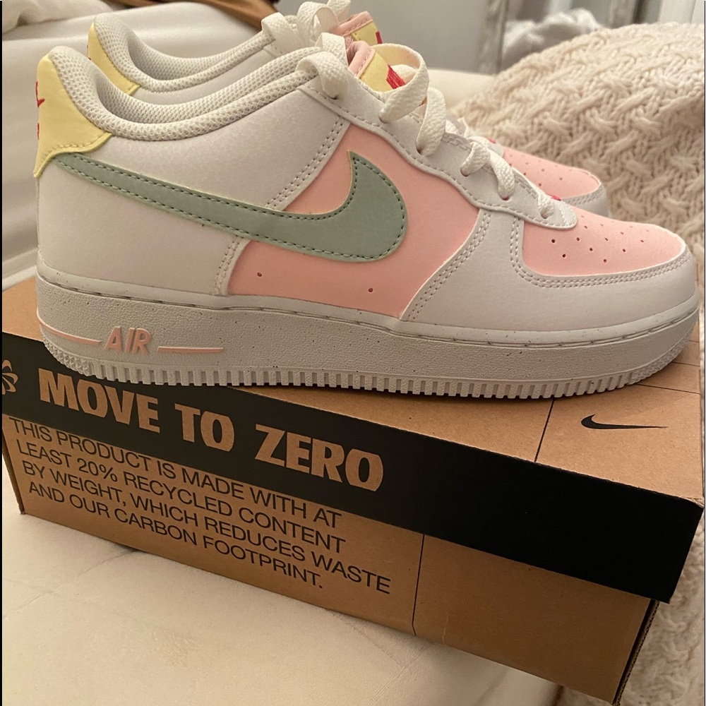 Nike Big Kids Air Force 1 Impact